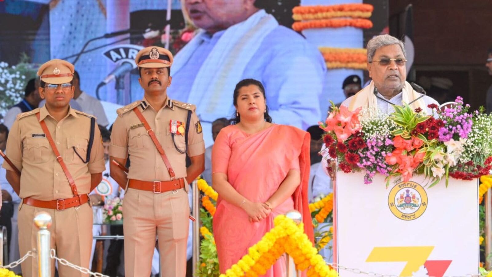 ಕಲ್ಯಾಣ ಕರ್ನಾಟಕ ಉತ್ಸವ: ಕಲಬುರಗಿ, ರಾಯಚೂರು, ಬಳ್ಳಾರಿ, ಬೀದರ್‌, ಕೊಪ್ಪಳ ಸಹಿತ 7 ಜಿಲ್ಲೆಗಳಿಗೆ ಸಿಎಂ ಬಂಪರ್‌ ಯೋಜನೆಗಳ ಘೋಷಣೆ