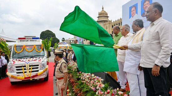 ರಾಜ್ಯಪಾಲರು ಅರ್ಕಾವತಿ ಪ್ರಕರಣಕ್ಕೆ ಸಂಬಂಧಿಸಿದಂತೆ ಸರ್ಕಾರಕ್ಕೆ ಪತ್ರ ಬರೆದಿರುವ ಬಗ್ಗೆ ಪ್ರತಿಕ್ರಿಯಿಸಿದ ಅವರು, ಬಿಜೆಪಿಯವರು ಹಿಂದೆ 4 ವರ್ಷ ಅವಧಿಯಲ್ಲಿದ್ದಾಗ ವಿಷಯವನ್ನು ಏಕೆ ವಿಧಾನಸಭೆಯಲ್ಲಿ ಪ್ರಸ್ತಾಪಿಸಲಿಲ್ಲ. ಈ ವಿಷಯಕ್ಕೆ ಸಂಬಂಧಿಸಿದಂತೆ ಸಿಟಿ ರವಿ ಅವರು ರಾಜ್ಯಪಾಲರಿಗೆ ಈಗ ಪತ್ರ ಬರೆದಿದ್ದು, ಹಿಂದೆ ಅವರು ಸಚಿವರಾಗಿದ್ದಾಗ ಕ್ರಮವೇಕೆ ತೆಗೆದುಕೊಳ್ಳಲಿಲ್ಲ ಎಂದು ಮರು ಪ್ರಶ್ನಿಸಿದರು. ರಾಜ್ಯಪಾಲರ ಪತ್ರ ಪರಿಶೀಲಿಸಿ ಮುಂದಿನ ಕ್ರಮ ಕೈಗೊಳ್ಳಲಾಗುವುದು ಎಂದರು.