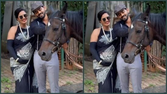 ನೇಹಾ ಗೌಡ, ಮದುವೆ ನಂತರ ನಟನೆಯಿಂದ ದೂರ ಉಳಿದಿದ್ದಾರೆ. ಪತಿ ಚಂದನ್ ಕುಮಾರ್ ಕೂಡಾ ನಟನಾಗಿದ್ದು ಇತ್ತೀಚೆಗೆ ಮುಕ್ತಾಯವಾದ ಅಂತರಪಟ ಧಾರಾವಾಹಿಯಲ್ಲಿ ಚಂದನ್, ನಾಯಕನಾಗಿ ನಟಿಸಿದ್ದರು. ನೇಹಾ ಗೌಡ, ಮದುವೆ ನಂತರ ನಟನೆಯಿಂದ ದೂರ ಉಳಿದಿದ್ದಾರೆ. ಪತಿ ಚಂದನ್ ಕುಮಾರ್ ಕೂಡಾ ನಟನಾಗಿದ್ದು ಇತ್ತೀಚೆಗೆ ಮುಕ್ತಾಯವಾದ ಅಂತರಪಟ ಧಾರಾವಾಹಿಯಲ್ಲಿ ಚಂದನ್, ನಾಯಕನಾಗಿ ನಟಿಸಿದ್ದರು. 