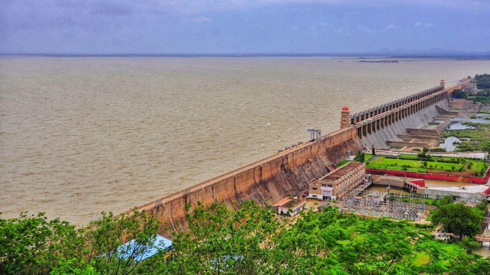 Karnataka Reservoirs: ಸತತ 100 ದಿನದಿಂದ ತುಂಬಿರುವ ಕಬಿನಿ; ಆಲಮಟ್ಟಿ, ಕೆಆರ್‌ಎಸ್, ಭದ್ರಾ ಸಹಿತ ಪ್ರಮುಖ ಜಲಾಶಯಗಳ ನೀರಿನ ಮಟ್ಟ ಎಷ್ಟಿದೆ