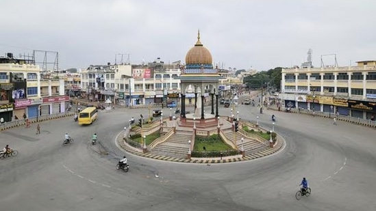 ಸಿಎಂ ಸಿದ್ದರಾಮಯ್ಯ ತವರು ಜಿಲ್ಲೆಯಲ್ಲಿ ಮತ್ತೊಂದು ಭೂಮಿ ವಕ್ಫ್ ಆಸ್ತಿ ಎಂದು ನಮೂದು