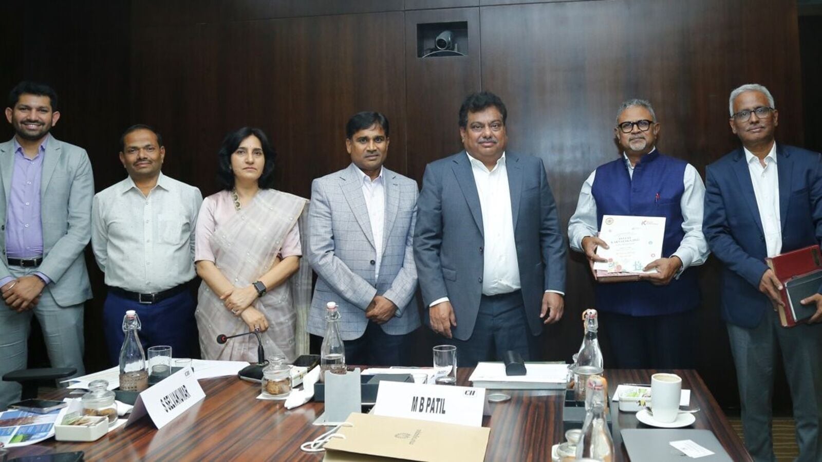 Karnataka Global Investor Meet 2025: ಕರ್ನಾಟಕದಲ್ಲಿ ಜಾಗತಿಕ ಹೂಡಿಕೆದಾರರ ಸಮಾವೇಶ; ಚೆನ್ನೈನಲ್ಲಿ ರೋಡ್-ಶೋ, ಕಂಪನಿಗಳ ಭರವಸೆ ಏನು