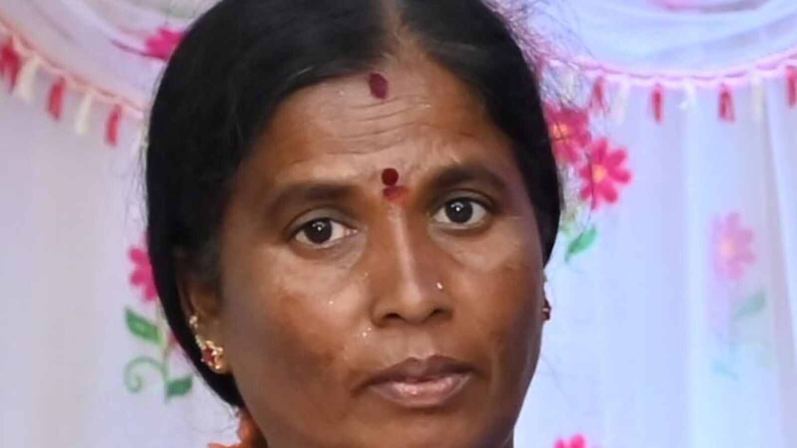 Mysore News: ಮೈಕ್ರೋ ಫೈನಾನ್ಸ್ ನವರಿಂದ ಕಿರುಕುಳ ಆರೋಪ, ಕ್ರಿಮಿನಾಶಕ ಮಾತ್ರೆ ನುಂಗಿ ಹುಣಸೂರಿನ ಮಹಿಳೆ ಆತ್ಮಹತ್ಯೆ