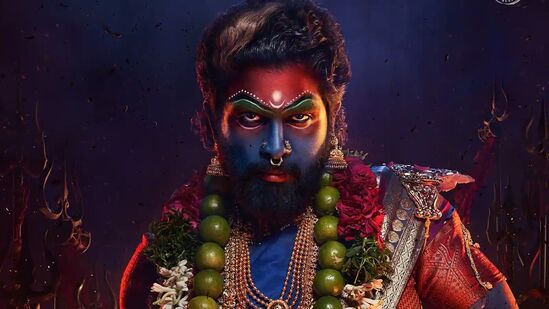 500 ಕೋಟಿ ರೂಪಾಯಿಗಳ ಬೃಹತ್ ಬಜೆಟ್ನೊಂದಿಗೆ, ಚಿತ್ರ ನಿರ್ಮಿಸಲಾಗಿದೆ. ಇದು ಭಾರತೀಯ ಚಿತ್ರರಂಗದ ಇತಿಹಾಸದಲ್ಲಿ ಅತ್ಯಂತ ದುಬಾರಿ ಚಿತ್ರಗಳಲ್ಲಿ ಒಂದಾಗಿದೆ. 500 ಕೋಟಿ ರೂಪಾಯಿಗಳ ಬೃಹತ್ ಬಜೆಟ್ನೊಂದಿಗೆ, ಚಿತ್ರ ನಿರ್ಮಿಸಲಾಗಿದೆ. ಇದು ಭಾರತೀಯ ಚಿತ್ರರಂಗದ ಇತಿಹಾಸದಲ್ಲಿ ಅತ್ಯಂತ ದುಬಾರಿ ಚಿತ್ರಗಳಲ್ಲಿ ಒಂದಾಗಿದೆ.