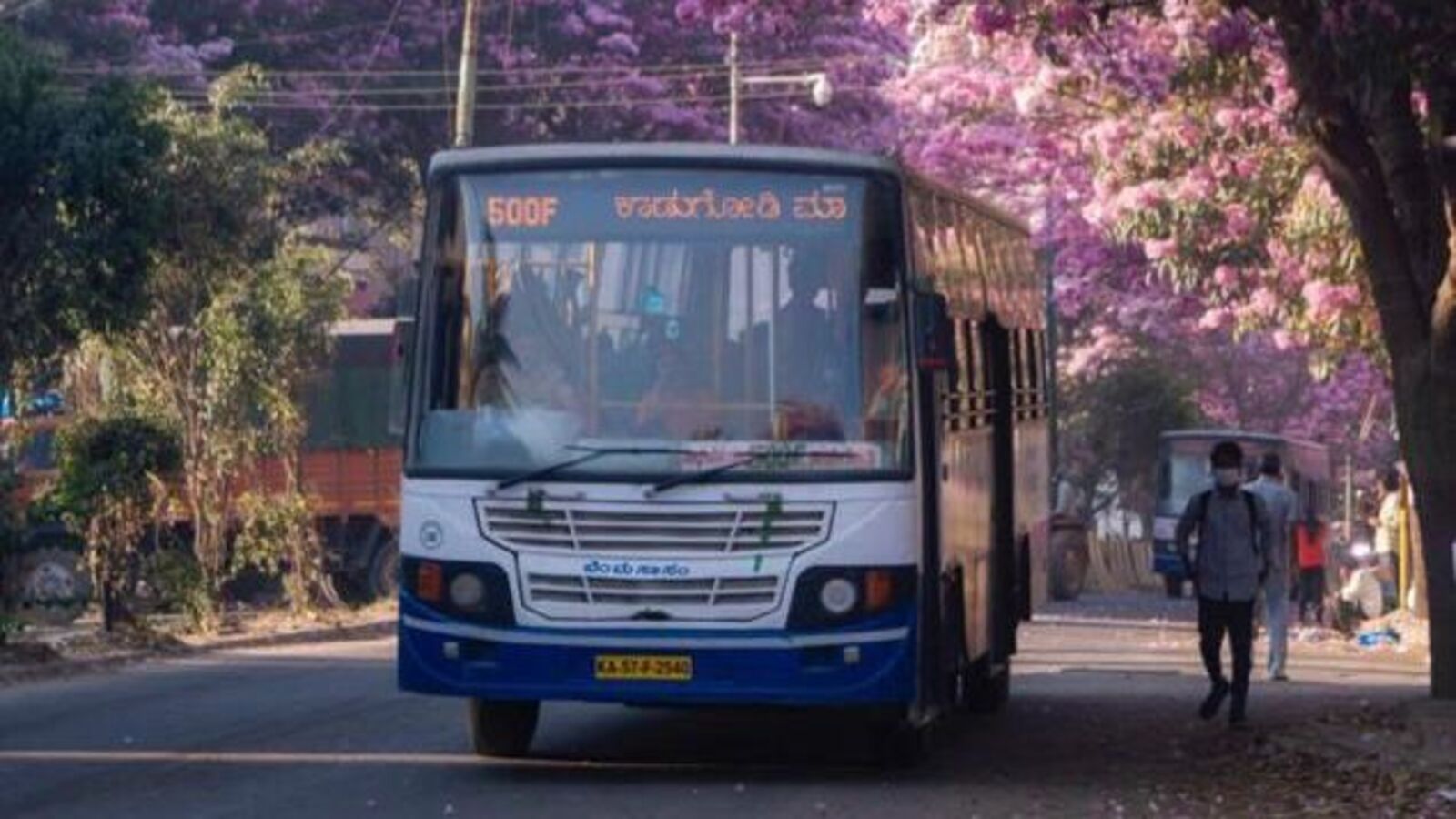 Bangalore News: ಬೆಂಗಳೂರು ಬಿಎಂಟಿಸಿಯಲ್ಲಿ ಈಗಲೂ ಓಡುತ್ತಿವೆ ಶೇ. 25 ಡಕೋಟಾ ಬಸ್‌‌ಗಳು, ಸಿಎಜಿ ವರದಿಯಲ್ಲಿ ಬಹಿರಂಗ