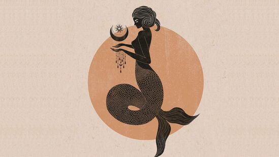 ಮಕರ ರಾಶಿ: ಹಳೆಯ ಹೂಡಿಕೆಗಳು ಉತ್ತಮ ಆದಾಯವನ್ನು ನೀಡುತ್ತವೆ. ಆರ್ಥಿಕ ಪರಿಸ್ಥಿತಿ ಸುಧಾರಿಸಲಿದೆ. ಉದ್ಯಮಿಗಳು ಬುದ್ಧಿವಂತಿಕೆಯಿಂದ ಹೂಡಿಕೆ ಮಾಡಬೇಕು. ಕುಟುಂಬ ಜೀವನದ ಸಮಸ್ಯೆಗಳು ಹೆಚ್ಚಾಗಲು ಬಿಡಬೇಡಿ. ಮಾತುಕತೆಯ ಮೂಲಕ ಸಮಸ್ಯೆಯನ್ನು ಪರಿಹರಿಸಿ. ಕುಟುಂಬದ ಸದಸ್ಯರಿಗೆ ಆರ್ಥಿಕ ಸಹಾಯ ಮಾಡುತ್ತೀರಿ.