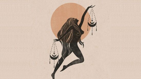 ತುಲಾ ರಾಶಿ: ನೀವು ನಿಮ್ಮ ಕಾರ್ಯಗಳ ಅಪೇಕ್ಷಿತ ಫಲಿತಾಂಶಗಳನ್ನು ಪಡೆಯುತ್ತೀರಿ, ಆದರೆ ವ್ಯವಹಾರ ಪಾಲುದಾರರಿಂದ ಮೋಸ ಹೋಗುವ ಸಾಧ್ಯತೆಗಳಿರುತ್ತವೆ. ಆಸ್ತಿ ವಹಿವಾಟಿಗೆ ಸಂಬಂಧಿಸಿದ ದಾಖಲೆಗಳನ್ನು ಬಹಳ ಎಚ್ಚರಿಕೆಯಿಂದ ಇರಿಸಿಕೊಳ್ಳಿ. ಹಣಕಾಸಿನ ವಿಷಯಗಳಲ್ಲಿ ಅನುಭವಿ ವ್ಯಕ್ತಿಯ ಸಲಹೆಯನ್ನು ಪಡೆಯಿರಿ. ಇದು ನಿಮ್ಮ ಆರ್ಥಿಕ ಸ್ಥಿತಿಯನ್ನು ಬಲಪಡಿಸುತ್ತದೆ.