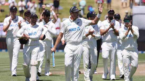 ನ್ಯೂಜಿಲೆಂಡ್ ತಂಡವು 14 ಪಂದ್ಯಗಳಲ್ಲಿ 48.21 ಸರಾಸರಿಯಲ್ಲಿ 81 ಅಂಕಗಳೊಂದಿಗೆ ಲೀಗ್ ಪಟ್ಟಿಯಲ್ಲಿ ನಾಲ್ಕನೇ ಸ್ಥಾನದಲ್ಲಿದೆ. ಶ್ರೀಲಂಕಾ 11 ಪಂದ್ಯಗಳಲ್ಲಿ 45.45ರ ಸರಾಸರಿಯಲ್ಲಿ 60 ಅಂಕಗಳನ್ನು ಗಳಿಸಿದೆ. ಆದರೆ ಈ ತಂಡಗಳು ಡಬ್ಲ್ಯುಟಿಸಿ ಫೈನಲ್‌ ಪ್ರವೇಶಿಸುವ ಅವಕಾಶಗಳನ್ನು ಕಳೆದುಕೊಂಡಿದೆ.