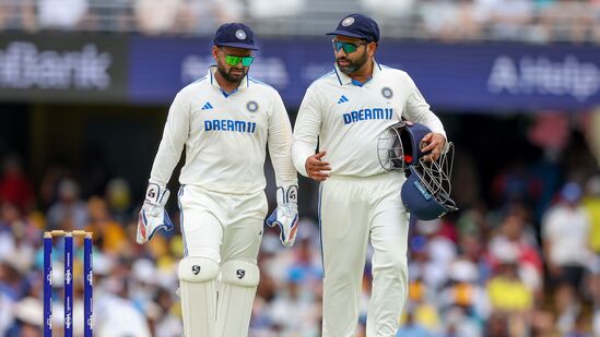 ರಿಷಭ್ ಪಂತ್, ರೋಹಿತ್ ಶರ್ಮಾ ಔಟ್, ನಾಲ್ಕು ಬದಲಾವಣೆ; ಸಿಡ್ನಿ ಟೆಸ್ಟ್ಗೆ ಭಾರತದ ಸಂಭಾವ್ಯ ಪ್ಲೇಯಿಂಗ್ 11 ರಿಷಭ್ ಪಂತ್, ರೋಹಿತ್ ಶರ್ಮಾ ಔಟ್, ನಾಲ್ಕು ಬದಲಾವಣೆ; ಸಿಡ್ನಿ ಟೆಸ್ಟ್ಗೆ ಭಾರತದ ಸಂಭಾವ್ಯ ಪ್ಲೇಯಿಂಗ್ 11
