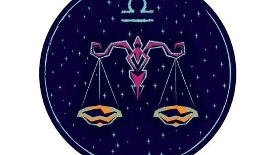 ತುಲಾ ರಾಶಿ: ಮನಸ್ಸು ಸಂತೋಷವಾಗಿರುತ್ತದೆ. ಸಂಭಾಷಣೆಯಲ್ಲಿ ಸಮತೋಲನವನ್ನು ಕಾಪಾಡಿಕೊಳ್ಳಬೇಕು. ಹೊಸ ಆಲೋಚನೆಗಳೊಂದಿಗೆ ಕಚೇರಿ ತಂಡದ ಸಭೆಯಲ್ಲಿ ಸೇರಿಕೊಳ್ಳುತ್ತೀರಿ. ಕುಟುಂಬ ಜೀವನವು ಆನಂದಮಯವಾಗಿರುತ್ತದೆ. ಕೆಲಸದಲ್ಲಿ ಅಧಿಕಾರಿಗಳೊಂದಿಗೆ ಉತ್ತಮ ಸಂಬಂಧವನ್ನು ಕಾಪಾಡಿಕೊಳ್ಳಿ. ಕೆಲಸದ ಹೊರೆ ಹೆಚ್ಚಾಗಬಹುದು.