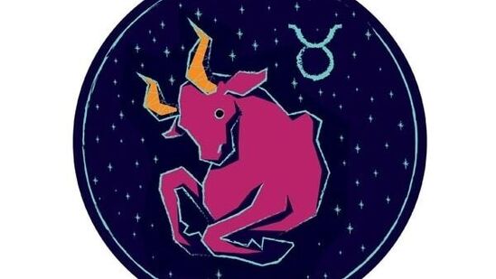 ವೃಷಭ ರಾಶಿ: ಮನಸ್ಸು ತೊಂದರೆಗೊಳಗಾಗಬಹುದು. ಆದಾಗ್ಯೂ, ಕಚೇರಿಯಲ್ಲಿ ತಾಳ್ಮೆಯಿಂದ ಕೆಲಸ ಮಾಡಿ. ಪ್ರಮುಖ ಯೋಜನೆಗಳಲ್ಲಿ ಯಶಸ್ಸನ್ನು ಪಡೆಯುತ್ತೀರಿ. ಆರೋಗ್ಯದ ಬಗ್ಗೆ ಜಾಗರೂಕರಾಗಿರಿ. ವ್ಯವಹಾರದಲ್ಲಿ ಲಾಭ ಹೆಚ್ಚಾಗಲಿದೆ. ಉದ್ಯಮಿಗಳಿಗೆ ಸಾಕಷ್ಟು ಓಡಾಟ ಇರುತ್ತದೆ. ಲಾಭದ ಅವಕಾಶಗಳು ಇರುತ್ತವೆ. ಖರ್ಚು ಹೆಚ್ಚಾಗಲಿದೆ.