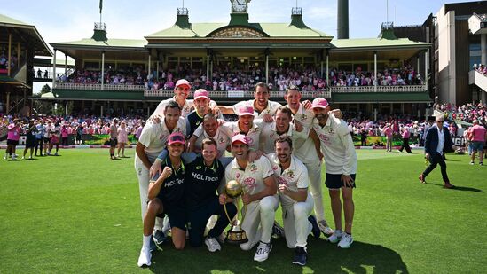 ಈ ಬಾರಿ ಮತ್ತೊಮ್ಮೆ ಫೈನಲ್ ಪ್ರವೇಶಿಸಿದ ಕಾಂಗರೂಗಳು, ಸತತ ಎರಡನೇ ಬಾರಿಗೆ ಟೆಸ್ಟ್ ಚಾಂಪಿಯನ್ ಆಗುವ ವಿಶ್ವಾಸದಲ್ಲಿದೆ. ಈ ಬಾರಿ ಮತ್ತೊಮ್ಮೆ ಫೈನಲ್ ಪ್ರವೇಶಿಸಿದ ಕಾಂಗರೂಗಳು, ಸತತ ಎರಡನೇ ಬಾರಿಗೆ ಟೆಸ್ಟ್ ಚಾಂಪಿಯನ್ ಆಗುವ ವಿಶ್ವಾಸದಲ್ಲಿದೆ.