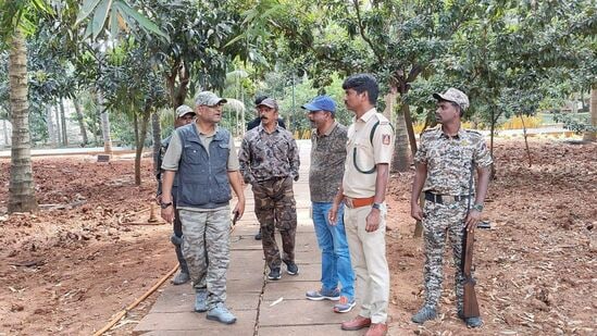 ಚಿರತೆ ಹೆಜ್ಜೆ ಗುರುತುಗಳನ್ನು ಆಧರಿಸಿ ಹೆಚ್ಚುವರಿಯಾಗಿ 10 ಕ್ಯಾಮೆರಾ ಟ್ರ್ಯಾಪ್ಗಳು, ಒಂದು ಕ್ಯಾಟಲ್ ಪೆನ್ ಕೇಜ್ ಹಾಗೂ ಟ್ರ್ಯಾಪ್ ಕೇಜ್ ಅಳವಡಿಸಲಾಗಿದೆ. ಸಿಬ್ಬಂದಿಯೂ ಎಲ್ಲೆಡೆ ಗಮನ ಹರಿಸುತ್ತಿದ್ದಾರೆ. ಚಿರತೆ ಹೆಜ್ಜೆ ಗುರುತುಗಳನ್ನು ಆಧರಿಸಿ ಹೆಚ್ಚುವರಿಯಾಗಿ 10 ಕ್ಯಾಮೆರಾ ಟ್ರ್ಯಾಪ್ಗಳು, ಒಂದು ಕ್ಯಾಟಲ್ ಪೆನ್ ಕೇಜ್ ಹಾಗೂ ಟ್ರ್ಯಾಪ್ ಕೇಜ್ ಅಳವಡಿಸಲಾಗಿದೆ. ಸಿಬ್ಬಂದಿಯೂ ಎಲ್ಲೆಡೆ ಗಮನ ಹರಿಸುತ್ತಿದ್ದಾರೆ. 