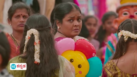 ಸಾಮಾನ್ಯ ವರ್ಗದ ಹುಡುಗ ಹಾಗೂ ತುಂಬಾ ಶ್ರೀಮಂತೆಯಾದ ಹುಡುಗಿ ಇಬ್ಬರೂ ಒಂದಾಗುವ ಕಥೆಯನ್ನು ಈ ಧಾರಾವಾಹಿ ಹೊಂದಿದೆ. ಸಾಮಾನ್ಯ ವರ್ಗದ ಹುಡುಗ ಹಾಗೂ ತುಂಬಾ ಶ್ರೀಮಂತೆಯಾದ ಹುಡುಗಿ ಇಬ್ಬರೂ ಒಂದಾಗುವ ಕಥೆಯನ್ನು ಈ ಧಾರಾವಾಹಿ ಹೊಂದಿದೆ. 