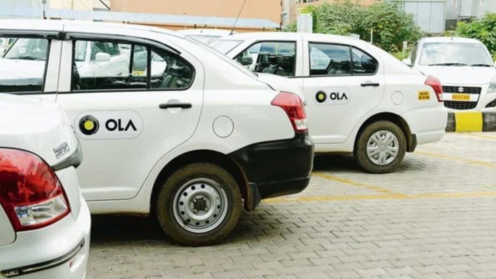 Ola, Uber: ಆಂಡ್ರಾಯ್ಡ್‌ನವರಿಗೊಂದು ರೇಟು, ಐಫೋನ್‌ನವರಿಗೊಂದು ರೇಟು; ಓಲಾ, ಉಬರ್‌ಗೆ ಸಿಸಿಪಿಎ ನೋಟಿಸ್‌, ಹೀಗಂದ್ರು ಪ್ರಲ್ಹಾದ್ ಜೋಶಿ
