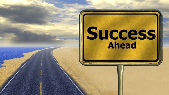 ಗಮನಿಸಿ: ಈ ಮಾಹಿತಿಯು ಸಾಮಾನ್ಯಜ್ಞಾನ ಹಾಗೂ ಅಂತರ್ಜಾಲದಲ್ಲಿ ಸಿಕ್ಕ ಮಾಹಿತಿಯನ್ನ ಆಧರಿಸಿದೆ. ಈ ವಿಚಾರ ಸಂಪೂರ್ಣ ನಿಖರವಾಗಿದೆ ಎಂದು ಹಿಂದೂಸ್ತಾನ್ ಟೈಮ್ಸ್ ಕನ್ನಡ ಪ್ರತಿಪಾದಿಸುವುದಿಲ್ಲ. ಈ ವಿಷಯದ ಕುರಿತ ನಿಖರ ಮಾಹಿತಿಗಾಗಿ ಸಂಬಂಧಪಟ್ಟ ಕ್ಷೇತ್ರದ ತಜ್ಞರನ್ನು ಸಂಪರ್ಕಿಸಿ