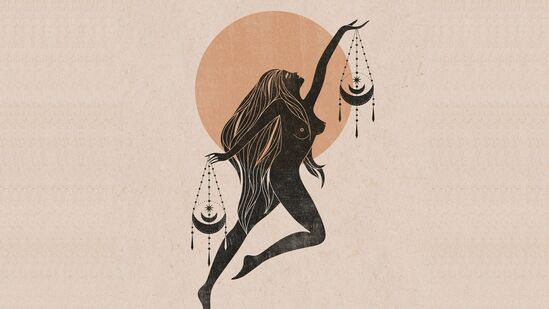 ತುಲಾ ರಾಶಿ: ಸಂತೋಷವಾಗಿರುತ್ತಾರೆ. ನಿಮ್ಮ ಭಾವನೆಗಳನ್ನು ನಿಯಂತ್ರಣದಲ್ಲಿಡಿ. ಸ್ನೇಹಿತರ ಸಹಾಯದಿಂದ ವ್ಯವಹಾರದಲ್ಲಿ ಹೂಡಿಕೆ ಮಾಡುತ್ತೀರಿ. ಕೆಲಸದಲ್ಲಿ ಅವಸರ ಇರುತ್ತದೆ. ಹಣದ ಒಳಹರಿವು ಹೆಚ್ಚಾಗಲಿದೆ. ವ್ಯಾಪಾರಿಗಳಿಗೆ ಮಧ್ಯಮ ದಿನವಾಗಬಹುದು. ತುಲಾ ರಾಶಿ: ಸಂತೋಷವಾಗಿರುತ್ತಾರೆ. ನಿಮ್ಮ ಭಾವನೆಗಳನ್ನು ನಿಯಂತ್ರಣದಲ್ಲಿಡಿ. ಸ್ನೇಹಿತರ ಸಹಾಯದಿಂದ ವ್ಯವಹಾರದಲ್ಲಿ ಹೂಡಿಕೆ ಮಾಡುತ್ತೀರಿ. ಕೆಲಸದಲ್ಲಿ ಅವಸರ ಇರುತ್ತದೆ. ಹಣದ ಒಳಹರಿವು ಹೆಚ್ಚಾಗಲಿದೆ. ವ್ಯಾಪಾರಿಗಳಿಗೆ ಮಧ್ಯಮ ದಿನವಾಗಬಹುದು.