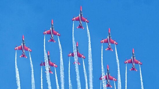 ಏರೋ ಇಂಡಿಯಾ 2025: ಬೆಂಗಳೂರು ಯಲಹಂಕ ವಾಯು ನೆಲೆಯಲ್ಲಿ ಫೆ 10 ರಿಂದ 14ರ ತನಕ ಏರೋ ಇಂಡಿಯಾ ಪ್ರದರ್ಶನ ನಡೆಯಲಿದೆ. ಏರೋ ಇಂಡಿಯಾ 2025: ಬೆಂಗಳೂರು ಯಲಹಂಕ ವಾಯು ನೆಲೆಯಲ್ಲಿ ಫೆ 10 ರಿಂದ 14ರ ತನಕ ಏರೋ ಇಂಡಿಯಾ ಪ್ರದರ್ಶನ ನಡೆಯಲಿದೆ.