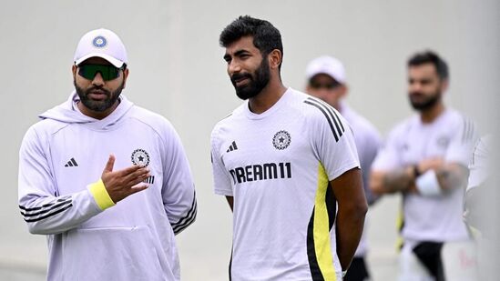 ಬೆಂಗಳೂರಿನಲ್ಲಿ ಇತ್ತೀಚೆಗೆ ನಡೆಸಲಾದ ಸ್ಕ್ಯಾನ್ನಲ್ಲಿ ಬುಮ್ರಾ ಬೆನ್ನಿನಲ್ಲಿ ಯಾವುದೇ ಗಂಭೀರ ಸಮಸ್ಯೆ ಕಂಡುಬಂದಿಲ್ಲ. ಆದರೆ ಮ್ಯಾಚ್ ಫಿಟ್ ಆಗಿಲ್ಲ ಎನ್ನಲಾಗಿದೆ. ಬೆಂಗಳೂರಿನಲ್ಲಿ ಇತ್ತೀಚೆಗೆ ನಡೆಸಲಾದ ಸ್ಕ್ಯಾನ್ನಲ್ಲಿ ಬುಮ್ರಾ ಬೆನ್ನಿನಲ್ಲಿ ಯಾವುದೇ ಗಂಭೀರ ಸಮಸ್ಯೆ ಕಂಡುಬಂದಿಲ್ಲ. ಆದರೆ ಮ್ಯಾಚ್ ಫಿಟ್ ಆಗಿಲ್ಲ ಎನ್ನಲಾಗಿದೆ.