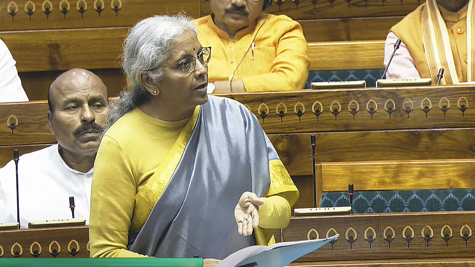 ಸಂಸತ್ತಿನಲ್ಲಿ ಹೊಸ ಆದಾಯ ತೆರಿಗೆ ಮಸೂದೆ 2025 ಮಂಡನೆ; ನಿಮಗೆ ತಿಳಿದಿರಬೇಕಾದ 10 ಪ್ರಮುಖ ಅಂಶಗಳಿವು