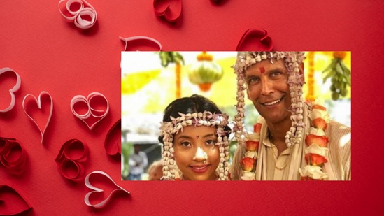 ಮಿಲಿಂದ್ ಸೋಮನ್: ಭಾರತದ ನಟ ಮತ್ತು ರೂಪದರ್ಶಿ ಮಿಲಿಂದ್ ಅವರು ತನ್ನ 52ನೇ ವಯಸ್ಸಿನಲ್ಲಿ ಅಂಕಿತಾ ಕೋನಾವರ್ರನ್ನು ಮದುವೆಯಾದರು. ಇದು ಇವರ ಎರಡನೇ ಮದುವೆ. ಮಿಲಿಂದ್ ಸೋಮನ್: ಭಾರತದ ನಟ ಮತ್ತು ರೂಪದರ್ಶಿ ಮಿಲಿಂದ್ ಅವರು ತನ್ನ 52ನೇ ವಯಸ್ಸಿನಲ್ಲಿ ಅಂಕಿತಾ ಕೋನಾವರ್ರನ್ನು ಮದುವೆಯಾದರು. ಇದು ಇವರ ಎರಡನೇ ಮದುವೆ.