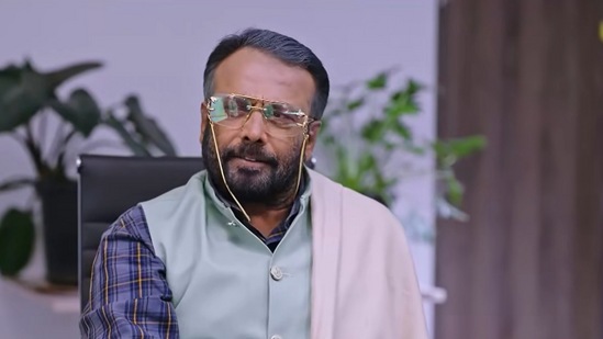 ಕಂಪನಿಯ ವಿಲ್ ಪತ್ರಗಳನ್ನು ಜೈದೇವ್ ತಾನೇ ಇಟ್ಟುಕೊಂಡಿದ್ದಾನೆ. ಈ ಪ್ರೊಮೊಗೆ ಸೋಷಿಯಲ್ ಮೀಡಿಯಾದಲ್ಲಿ ವೀಕ್ಷಕರು ನಾನಾ ಬಗೆಯ ಕಾಮೆಂಟ್ಗಳನ್ನು ಮಾಡಿದ್ದಾರೆ. ಕಂಪನಿಯ ವಿಲ್ ಪತ್ರಗಳನ್ನು ಜೈದೇವ್ ತಾನೇ ಇಟ್ಟುಕೊಂಡಿದ್ದಾನೆ. ಈ ಪ್ರೊಮೊಗೆ ಸೋಷಿಯಲ್ ಮೀಡಿಯಾದಲ್ಲಿ ವೀಕ್ಷಕರು ನಾನಾ ಬಗೆಯ ಕಾಮೆಂಟ್ಗಳನ್ನು ಮಾಡಿದ್ದಾರೆ.