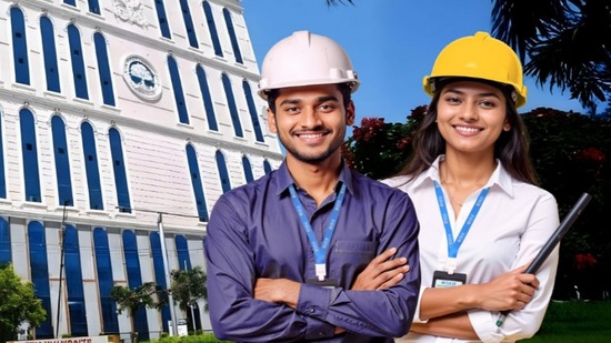 ಎಸ್ಆರ್ಎಂಜೆಇಇಇ 2025: ಎಸ್ಆರ್ಎಂ ಇನ್ಸ್ಟಿಟ್ಯೂಟ್ ಆಫ್ ಸೈನ್ಸ್ ಆಂಡ್ ಟೆಕ್ನಾಲಜಿ ಇನ್ಸ್ಟಿಟ್ಯೂಟ್ ನಡೆಸುವ ಎಸ್ಆರ್ಎಂಜೆಇಇಇ 2025 ಬರೆದರೆ ಅದರ ಫಲಿತಾಂಶದ ಆಧಾರದ ಮೇಲೆ ಆ ಕಾಲೇಜಿನಲ್ಲಿ ಬಿಟೆಕ್ ಪ್ರವೇಶ ಪಡೆಯಬಹುದು. 2025ರ ಏಪ್ರಿಲ್ 16ರ ಒಳಗೆ ಅರ್ಜಿ ಸಲ್ಲಿಸಬೇಕು. ಹಂತ 1 ರ ಪರೀಕ್ಷೆ ಏಪ್ರಿಲ್ 22 ರಿಂದ 25ರ ತನಕ ಹಂತ 2 ರ ಪರೀಕ್ಷೆ ಜೂನ್ 12 ರಿಂದ 17ರ ತನಕ, ಹಂತ 3ರ ಪರೀಕ್ಷೆ ಜುಲೈ 4 ಮತ್ತು 5 ರಂದು ನಡೆಯಲಿದೆ. ಹಂತ 2 ಮತ್ತು 3ಕ್ಕೆ ಅರ್ಜಿ ಸಲ್ಲಿಸಲು ಜೂನ್ 6 ಮತ್ತು ಜೂನ್ 30 ಕೊನೇ ದಿನ. ) ಎಸ್ಆರ್ಎಂಜೆಇಇಇ 2025: ಎಸ್ಆರ್ಎಂ ಇನ್ಸ್ಟಿಟ್ಯೂಟ್ ಆಫ್ ಸೈನ್ಸ್ ಆಂಡ್ ಟೆಕ್ನಾಲಜಿ ಇನ್ಸ್ಟಿಟ್ಯೂಟ್ ನಡೆಸುವ ಎಸ್ಆರ್ಎಂಜೆಇಇಇ 2025 ಬರೆದರೆ ಅದರ ಫಲಿತಾಂಶದ ಆಧಾರದ ಮೇಲೆ ಆ ಕಾಲೇಜಿನಲ್ಲಿ ಬಿಟೆಕ್ ಪ್ರವೇಶ ಪಡೆಯಬಹುದು. 2025ರ ಏಪ್ರಿಲ್ 16ರ ಒಳಗೆ ಅರ್ಜಿ ಸಲ್ಲಿಸಬೇಕು. ಹಂತ 1 ರ ಪರೀಕ್ಷೆ ಏಪ್ರಿಲ್ 22 ರಿಂದ 25ರ ತನಕ ಹಂತ 2 ರ ಪರೀಕ್ಷೆ ಜೂನ್ 12 ರಿಂದ 17ರ ತನಕ, ಹಂತ 3ರ ಪರೀಕ್ಷೆ ಜುಲೈ 4 ಮತ್ತು 5 ರಂದು ನಡೆಯಲಿದೆ. ಹಂತ 2 ಮತ್ತು 3ಕ್ಕೆ ಅರ್ಜಿ ಸಲ್ಲಿಸಲು ಜೂನ್ 6 ಮತ್ತು ಜೂನ್ 30 ಕೊನೇ ದಿನ. ) 