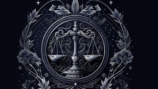 ತುಲಾ ರಾಶಿಈ ಸಮಯದಲ್ಲಿ ನೀವು ಸ್ವಲ್ಪ ಹೆಚ್ಚು ಗಮನ ಹರಿಸುವುದು ಒಳ್ಳೆಯದು. ಮಂಗಳ ಗ್ರಹದ ಸಂಚಾರವು ತುಲಾ ರಾಶಿಯವರಿಗೆ ಕೆಲವು ಕೆಟ್ಟ ಘಟನೆಗಳು ಸಂಭವಿಸಲು ಕಾರಣವಾಗಬಹುದು. ಹಣಕಾಸಿನ ಸಮಸ್ಯೆಗಳನ್ನು ಸ್ವಲ್ಪ ಮಟ್ಟಿಗೆ ಪರಿಹರಿಸಬಹುದು. ಆದಾಗ್ಯೂ, ಹಣವನ್ನು ಎಚ್ಚರಿಕೆಯಿಂದ ಖರ್ಚು ಮಾಡುವುದು ಉತ್ತಮ. ಮಾನಸಿಕ ಸಮಸ್ಯೆಗಳು ನಿಮ್ಮಿಂದ ದೂರವಾಗುತ್ತವೆ. ಕುಟುಂಬದಿಂದ ಕೆಟ್ಟ ಅನುಭವಗಳು ಉಂಟಾಗುವ ಸಾಧ್ಯತೆಯಿದೆ. ವ್ಯವಹಾರದಲ್ಲಿ ಸಣ್ಣಪುಟ್ಟ ಸಮಸ್ಯೆಗಳನ್ನು ಎದುರಿಸಬೇಕಾಗಬಹುದು. ಸಂಬಂಧಿಕರಲ್ಲಿ ಅನೇಕ ವಿಷಯಗಳ ಬಗ್ಗೆ ಅತೃಪ್ತಿ ಇರಬಹುದು.&nbsp;