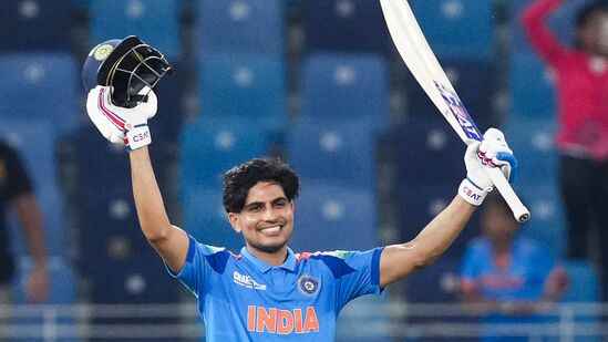 ಯಂಗ್ ಸೂಪರ್ ಸ್ಟಾರ್ ಶುಭ್ಮನ್ ಗಿಲ್ ಅವರ (101*) ಮನಮೋಹಕ ಶತಕದ ನೆರವಿನಿಂದ ಭಾರತ ತಂಡ ಚಾಂಪಿಯನ್ಸ್ ಟ್ರೋಫಿಯಲ್ಲಿ ಶುಭಾರಂಭ ಮಾಡಿದೆ. ಈ ಸೆಂಚುರಿಯೊಂದಿಗೆ ಗಿಲ್ ವಿಶೇಷ ದಾಖಲೆಯೊಂದನ್ನು ತಮ್ಮದಾಗಿಸಿಕೊಂಡಿದ್ದಾರೆ.