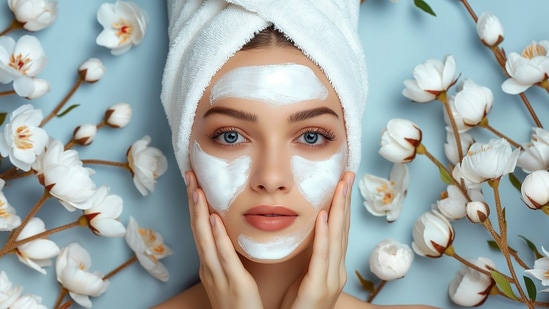 ಚರ್ಮವನ್ನು ಸೂರ್ಯನ ಉರಿಬಿಸಿಲಿನಿಂದ ರಕ್ಷಿಸಲು ಇಲ್ಲಿ ಹೇಳಿರುವ ಸಲಹೆಗಳನ್ನು ಪಾಲಿಸಿ ಚರ್ಮವನ್ನು ಸೂರ್ಯನ ಉರಿಬಿಸಿಲಿನಿಂದ ರಕ್ಷಿಸಲು ಇಲ್ಲಿ ಹೇಳಿರುವ ಸಲಹೆಗಳನ್ನು ಪಾಲಿಸಿ