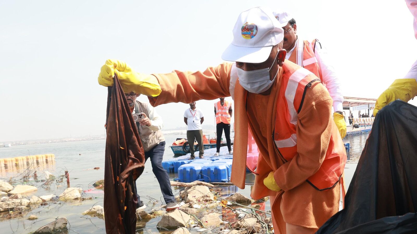 Maha Kumbha Mela 2025: ಮಹಾ ಕುಂಭಮೇಳದಲ್ಲಿ ರಾಶಿ ರಾಶಿ ಕಸ, 47 ಸಾವಿರ ಮೆಟ್ರಿಕ್‌ ಟನ್‌ ತ್ಯಾಜ್ಯ ಉತ್ಪಾದನೆ