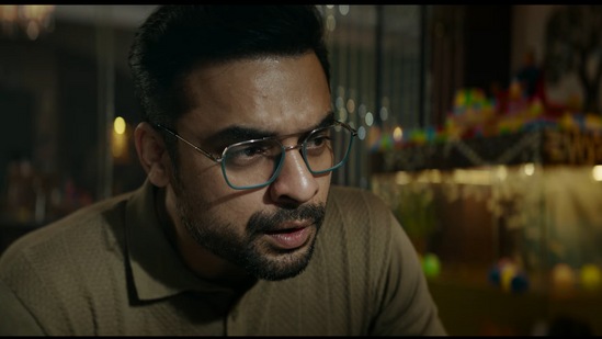 ಐಡೆಂಟೆಂಟಿ: ಜೀ5ನಲ್ಲಿರುವ ಐಡೆಂಟೆಟಿ ಸಿನಿಮಾವು ಒಟಿಟಿಪ್ಲೇನಲ್ಲಿ ಟಾಪ್ 9ನೇ ಸ್ಥಾನದಲ್ಲಿದೆ. ಐಡೆಂಟೆಂಟಿ: ಜೀ5ನಲ್ಲಿರುವ ಐಡೆಂಟೆಟಿ ಸಿನಿಮಾವು ಒಟಿಟಿಪ್ಲೇನಲ್ಲಿ ಟಾಪ್ 9ನೇ ಸ್ಥಾನದಲ್ಲಿದೆ.