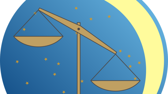 ತುಲಾ ರಾಶಿ: ಮಂಗಳನ ಸಂಚಾರವು ತುಲಾ ರಾಶಿಯ ಹತ್ತನೇ ಮನೆಯ ಮೇಲೆ ಪರಿಣಾಮ ಬೀರುತ್ತದೆ. ಇದು ವೃತ್ತಿ ಮತ್ತು ಸಮಾಜದಲ್ಲಿ ಪ್ರತಿಷ್ಠೆಗೆ ಸಂಬಂಧಿಸಿದೆ. ಉದ್ಯೋಗ ಮತ್ತು ವ್ಯವಹಾರದಲ್ಲಿ ಸಂಘರ್ಷಕ್ಕೆ ಕಾರಣವಾಗಬಹುದು. ನಿಮ್ಮ ಬಾಸ್ ಅಥವಾ ಹಿರಿಯ ಅಧಿಕಾರಿಗಳೊಂದಿಗೆ ವಿವಾದದ ಸಾಧ್ಯತೆಯಿದೆ. ಹೊಸ ವ್ಯವಹಾರವನ್ನು ಪ್ರಾರಂಭಿಸಲು ಬಯಸಿದರೆ ಇದು ಸರಿಯಾದ ಸಮಯವಲ್ಲ. ವ್ಯವಹಾರಕ್ಕೆ ಸಂಬಂಧಿಸಿದಂತೆ ಯಾವುದೇ ನಿರ್ಧಾರಗಳನ್ನು ತೆಗೆದುಕೊಳ್ಳುವುದನ್ನು ತಪ್ಪಿಸಬೇಕು.