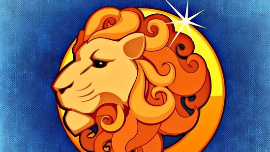 ಸಿಂಹ ರಾಶಿ: ಇವರಿಗೆ ಉತ್ತಮ ಸಮಯ. ಜೀವನದ ಸುಧಾರಣೆಗೆ ಹೊಸ ಅವಕಾಶಗಳನ್ನು ಪಡೆಯಲಿದ್ದಾರೆ. ಉದ್ಯೋಗಸ್ಥರು ಬಡ್ತಿ ಪಡೆಯಬಹುದು. ಹೊಸ ಯೋಜನೆ ವ್ಯವಹಾರ ವಿಸ್ತರಣೆಗೆ ಪ್ರಯೋಜನಕಾರಿಯಾಗಿದೆ. ಕುಟುಂಬ ಸದಸ್ಯರೊಂದಿಗೆ ಗುಣಮಟ್ಟದ ಸಮಯವನ್ನು ಕಳೆಯಿರಿ. ಅತಿಥಿಗಳು ಮನೆಗೆ ಬಂದು ಹೋಗುತ್ತಾರೆ. ಸಂತೋಷದ ವಾತಾವರಣವಿರುತ್ತದೆ, ಸಿಂಹ ರಾಶಿ: ಇವರಿಗೆ ಉತ್ತಮ ಸಮಯ. ಜೀವನದ ಸುಧಾರಣೆಗೆ ಹೊಸ ಅವಕಾಶಗಳನ್ನು ಪಡೆಯಲಿದ್ದಾರೆ. ಉದ್ಯೋಗಸ್ಥರು ಬಡ್ತಿ ಪಡೆಯಬಹುದು. ಹೊಸ ಯೋಜನೆ ವ್ಯವಹಾರ ವಿಸ್ತರಣೆಗೆ ಪ್ರಯೋಜನಕಾರಿಯಾಗಿದೆ. ಕುಟುಂಬ ಸದಸ್ಯರೊಂದಿಗೆ ಗುಣಮಟ್ಟದ ಸಮಯವನ್ನು ಕಳೆಯಿರಿ. ಅತಿಥಿಗಳು ಮನೆಗೆ ಬಂದು ಹೋಗುತ್ತಾರೆ. ಸಂತೋಷದ ವಾತಾವರಣವಿರುತ್ತದೆ,