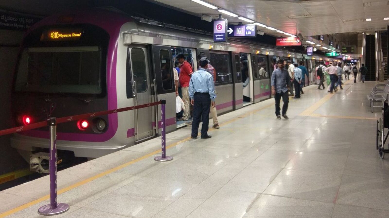 Bengaluru Metro: ಪ್ರಯಾಣ ದರ ಏರಿಕೆ ನಂತರ ನಷ್ಟದ ಭೀತಿಯಲ್ಲಿರುವ ನಮ್ಮ ಮೆಟ್ರೊ; ಸರಕು ಸಾಗಣೆಯತ್ತ ಬಿಎಂಆರ್‌ಸಿಎಲ್ ಚಿತ್ತ