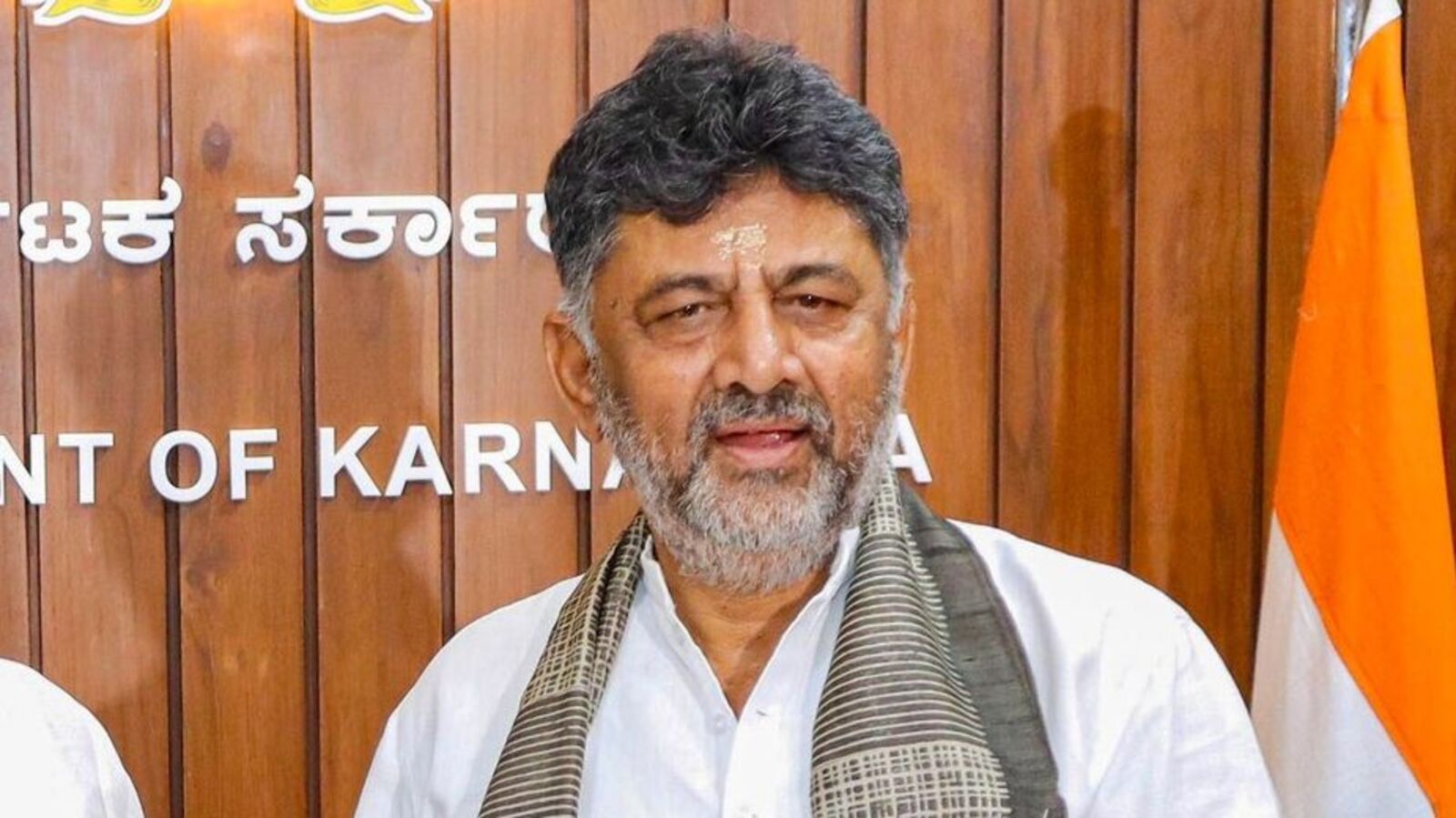 ಭಾರತದ ಅತೀ ಶ್ರೀಮಂತ 10 ಶಾಸಕರಿವರು, ಕರ್ನಾಟಕದವರೇ ಇದ್ದಾರೆ ಡಿಕೆಶಿ ಸಹಿತ ನಾಲ್ವರು