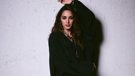 ಯಶ್‌ ನಟನೆಯ ಪ್ಯಾನ್‌ ವರ್ಲ್ಡ್‌ ಟಾಕ್ಸಿಕ್‌ ಚಿತ್ರದಲ್ಲಿ ಕಿಯಾರಾ ಅಡ್ವಾಣಿ ಜೊತೆಗೆ ನಯನತಾರಾ, ತಾರಾ ಸುತಾರಿಯಾ ಮತ್ತು ಹುಮಾ ಖುರೇಷಿ ಮುಖ್ಯ ಪಾತ್ರಗಳಲ್ಲಿ ನಟಿಸುತ್ತಿದ್ದಾರೆ.