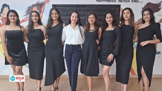 ಬಹರೈನ್ ಕುಡ್ಲೋತ್ಸವ: ಫ್ಯಾಶನ್ ಶೋಗೆ ಆಯ್ಕೆಯಾಗಿದ್ದಾರೆ ಮಂಗಳೂರಿನ ಸಪ್ತ ಚೆಲುವೆಯರು ಬಹರೈನ್ ಕುಡ್ಲೋತ್ಸವ: ಫ್ಯಾಶನ್ ಶೋಗೆ ಆಯ್ಕೆಯಾಗಿದ್ದಾರೆ ಮಂಗಳೂರಿನ ಸಪ್ತ ಚೆಲುವೆಯರು