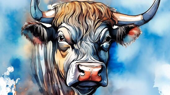 ವೃಷಭ ರಾಶಿ: ಲಕ್ಷ್ಮಿ ದೇವಿಯು ಈ ರಾಶಿಯವರಿಗೆ ಯಾವಾಗಲೂ ತುಂಬಾ ದಯೆ ತೋರಿಸುತ್ತಾಳೆ. ಶುಕ್ರನು ವೃಷಭ ರಾಶಿಯ ಅಧಿಪತಿ ಮತ್ತು ಅವನು ಸಂಪತ್ತು ಮತ್ತು ಸಮೃದ್ಧಿಯನ್ನು ನೀಡುತ್ತಾನೆ. ಆದ್ದರಿಂದ, ಈ ರಾಶಿಯವರು ಶ್ರೀಮಂತರಾಗುತ್ತಾರೆ ಮತ್ತು ಐಷಾರಾಮಿ ಜೀವನವನ್ನು ನಡೆಸುತ್ತದೆ. ಈ ರಾಶಿಚಕ್ರ ಚಿಹ್ನೆಯವರು ಕಠಿಣ ಪರಿಶ್ರಮಿ, ಬುದ್ಧಿವಂತ ಮತ್ತು ಪ್ರಾಮಾಣಿಕರಾಗಿರುತ್ತದೆ. ವಯಸ್ಸಾದಂತೆ ಅವರ ಸಂಪತ್ತೂ ಹೆಚ್ಚಾಗುತ್ತದೆ.