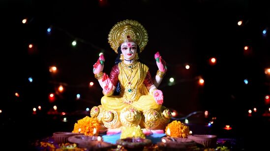 ಜ್ಯೋತಿಷ್ಯದ ಪ್ರಕಾರ, ಗ್ರಹಗಳ ಅಧಿಪತಿಯಾದ ಮಂಗಳನು ಪ್ರಸ್ತುತ ಮಿಥುನ ರಾಶಿಯಲ್ಲಿದ್ದಾನೆ. ಆದರೆ ಏಪ್ರಿಲ್ 3 ರಂದು ಮಂಗಳನು ತನ್ನ ರಾಶಿಯನ್ನು ಬದಲಾಯಿಸಿ ಕಟಕ ರಾಶಿಯನ್ನು ಪ್ರವೇಶಿಸುತ್ತಾನೆ. ಮಂಗಳನು ಜೂನ್ ತಿಂಗಳವರೆಗೆ ಕಟಕ ರಾಶಿಯಲ್ಲೇ ಇರುತ್ತಾನೆ.