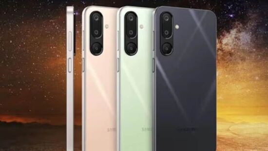 ಸ್ಯಾಮ್ಸಂಗ್ ಗ್ಯಾಲಕ್ಸಿ M16 5G-ಗ್ರಾಹಕರು ಈ ಸ್ಯಾಮ್ಸಂಗ್ ಎಂ-ಸೀರೀಸ್ ಸ್ಮಾರ್ಟ್ಫೋನ್ ಅನ್ನು ರೂ. 14,499 ಗೆ ಖರೀದಿಸಬಹುದು ಮತ್ತು ಬ್ಯಾಂಕ್ ಕಾರ್ಡ್ ಮೂಲಕ ರೂ. 1000 ರಿಯಾಯಿತಿ ಪಡೆಯಬಹುದು. ಇದು ಮೀಡಿಯಾ ಟೆಕ್ ಡೈಮೆನ್ಸಿಟಿ 6300 ಪ್ರೊಸೆಸರ್ ಮತ್ತು 50MP ಕ್ಯಾಮೆರಾವನ್ನು ಹೊಂದಿದೆ. ಸ್ಯಾಮ್ಸಂಗ್ ಗ್ಯಾಲಕ್ಸಿ M16 5G-ಗ್ರಾಹಕರು ಈ ಸ್ಯಾಮ್ಸಂಗ್ ಎಂ-ಸೀರೀಸ್ ಸ್ಮಾರ್ಟ್ಫೋನ್ ಅನ್ನು ರೂ. 14,499 ಗೆ ಖರೀದಿಸಬಹುದು ಮತ್ತು ಬ್ಯಾಂಕ್ ಕಾರ್ಡ್ ಮೂಲಕ ರೂ. 1000 ರಿಯಾಯಿತಿ ಪಡೆಯಬಹುದು. ಇದು ಮೀಡಿಯಾ ಟೆಕ್ ಡೈಮೆನ್ಸಿಟಿ 6300 ಪ್ರೊಸೆಸರ್ ಮತ್ತು 50MP ಕ್ಯಾಮೆರಾವನ್ನು ಹೊಂದಿದೆ.