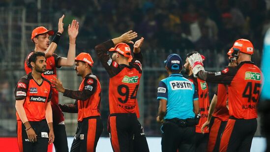 2018ರಲ್ಲಿ ಸನ್‌ರೈಸರ್ಸ್ ಹೈದರಾಬಾದ್ ತಂಡ ಮುಂಬೈ ಇಂಡಿಯನ್ಸ್ ವಿರುದ್ಧ 1 ವಿಕೆಟ್ ಜಯ ಸಾಧಿಸಿತ್ತು. ಮೊದಲು ಬ್ಯಾಟಿಂಗ್‌ ಮಾಡಿದ ಮುಂಬೈ 8 ವಿಕೆಟ್ ನಷ್ಟಕ್ಕೆ 147 ರನ್ ಗಳಿಸಿತ್ತು. ಚೇಸಿಂಗ್‌ ಮಾಡಿದ ಸನ್ ರೈಸರ್ಸ್ ದಿಢೀರ್‌ ಕುಸಿತಕ್ಕೊಳಗಾಯ್ತು. ಅಜೇಯ 32 ರನ್ ಗಳಿಸಿದ ದೀಪಕ್ ಹೂಡಾ ಅಂತಿಮ ಓವರ್‌ನಲ್ಲಿ ನಿರ್ಣಾಯಕ ಸಿಕ್ಸರ್ ಬಾರಿಸಿದರು. ತಂಡ ರೋಚಕ ಜಯ ಸಾಧಿಸಿತು.