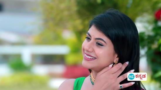 “ವೈಷ್ಣವ್ ನನ್ನನ್ನು ಮದುವೆ ಆಗೋದಿಲ್ಲ ಎಂದು ಒಂದು ಮಾತು ಹೇಳಿದ್ರೆ ಸಾಕು ನಾನು ಇಲ್ಲಿಂದ ಹೋಗ್ತೀನಿ” ಎಂದು ಸಾಗರಿ ಹೇಳಿದ್ದಾಳೆ. ಮುಂದೇನಾಗಲಿದೆ ಎಂದು ಕಾದು ನೊಡಬೇಕಿದೆ. 