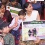 ಬಂಡೀಪುರದಲ್ಲಿ ನಡೆದ ಧರಣಿ ವೇಳೆ ಮಹಿಳೆಯರು, ಮಕ್ಕಳು ಕೂಡ ಭಾಗಿಯಾಗಿ ವನ್ಯಜೀವಿಗಳಿಗೆ ದನಿಯಾದರು. <p>ಬಂಡೀಪುರದಲ್ಲಿ ನಡೆದ ಧರಣಿ ವೇಳೆ ಮಹಿಳೆಯರು, ಮಕ್ಕಳು ಕೂಡ ಭಾಗಿಯಾಗಿ ವನ್ಯಜೀವಿಗಳಿಗೆ ದನಿಯಾದರು.</p>