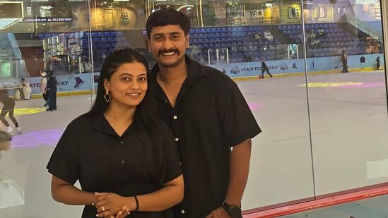 ರಿಯಾಲಿಟಿ ಶೋಗಳಲ್ಲಿ ಮಿಂಚಿರುವ ಜಗಪ್ಪ ಸಿನಿಮಾ ಆಫರ್ಗಳನ್ನೂ ಗಿಟ್ಟಿಸಿಕೊಳ್ಳುತ್ತಿದ್ದಾರೆ. ರಿಯಾಲಿಟಿ ಶೋಗಳಲ್ಲಿ ಮಿಂಚಿರುವ ಜಗಪ್ಪ ಸಿನಿಮಾ ಆಫರ್ಗಳನ್ನೂ ಗಿಟ್ಟಿಸಿಕೊಳ್ಳುತ್ತಿದ್ದಾರೆ.