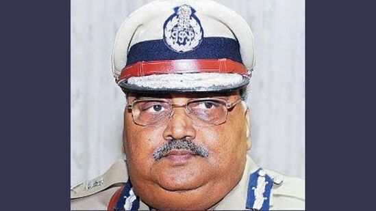 ನಿವೃತ್ತ ಡಿಜಿಪಿ ಓಂ ಪ್ರಕಾಶ್ ಹತ್ಯೆ ಪ್ರಕರಣ; ಈವರೆಗೆ ಏನೇನಾಯ್ತು? ಇಲ್ಲಿವೆ 10 ಅಂಶಗಳು (File Photo) ನಿವೃತ್ತ ಡಿಜಿಪಿ ಓಂ ಪ್ರಕಾಶ್ ಹತ್ಯೆ ಪ್ರಕರಣ; ಈವರೆಗೆ ಏನೇನಾಯ್ತು? ಇಲ್ಲಿವೆ 10 ಅಂಶಗಳು (File Photo)