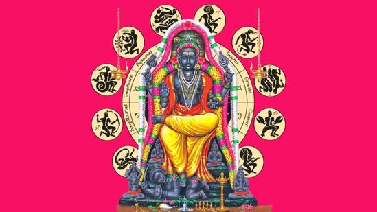 ಕೆಲವೊಮ್ಮೆ ರಾಜಯೋಗಗಳು ವಿವಿಧ ರಾಶಿಚಕ್ರ ಚಿಹ್ನೆಗಳಲ್ಲಿ ಗ್ರಹಗಳ ಚಲನೆಯಿಂದ ರೂಪುಗೊಳ್ಳುತ್ತವೆ. ಅವುಗಳಲ್ಲಿ ಗಜಕೇಸರಿ ಯೋಗವೂ ಒಂದು. ಬೃಹಸ್ಪತಿ ಪ್ರಸ್ತುತ ವೃಷಭ ರಾಶಿಯಲ್ಲಿ ಸಂಚರಿಸುತ್ತಿದ್ದಾನೆ. ಏಪ್ರಿಲ್ 29 ರಂದು ಚಂದ್ರನು ಅದೇ ರಾಶಿಯನ್ನು ಪ್ರವೇಶಿಸುತ್ತಾನೆ.