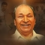 ಕನ್ನಡ ಚಿತ್ರರಂಗದಲ್ಲಿ ಡಾ. ರಾಜಕುಮಾರ್ ಅವರ ಅಪರೂಪದ ದಾಖಲೆಯನ್ನು ಕಳೆದ 57 ವರ್ಷಗಳಿಂದ ಕನ್ನಡ ಚಿತ್ರರಂಗದಲ್ಲಿ ಯಾವೊಬ್ಬ ನಾಯಕ ನಟರಿಂದಲೂ ಮುರಿಯುವುದಕ್ಕೆ ಸಾಧ್ಯವಾಗಿಲ್ಲ ಎನ್ನುವುದು ವಿಶೇಷ. ಕನ್ನಡ ಚಿತ್ರರಂಗದಲ್ಲಿ ಡಾ. ರಾಜಕುಮಾರ್ ಅವರ ಅಪರೂಪದ ದಾಖಲೆಯನ್ನು ಕಳೆದ 57 ವರ್ಷಗಳಿಂದ ಕನ್ನಡ ಚಿತ್ರರಂಗದಲ್ಲಿ ಯಾವೊಬ್ಬ ನಾಯಕ ನಟರಿಂದಲೂ ಮುರಿಯುವುದಕ್ಕೆ ಸಾಧ್ಯವಾಗಿಲ್ಲ ಎನ್ನುವುದು ವಿಶೇಷ.