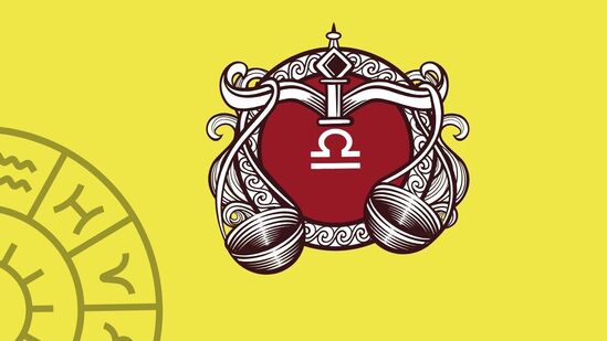 ತುಲಾ ರಾಶಿ: ಶನಿಯ ಉತ್ತರ ಭಾದ್ರಪದ ನಕ್ಷತ್ರ ಸಂಚಾರವು ನಿಮ್ಮ ಜೀವನದಲ್ಲಿ ಉತ್ತಮ ಪ್ರಗತಿಯನ್ನು ತರುತ್ತದೆ. ಪ್ರತಿಕೂಲ ಪರಿಸ್ಥಿತಿಗಳು ನಿಮಗೆ ಉತ್ತಮ ಪ್ರಗತಿಯನ್ನು ನೀಡುತ್ತವೆ. ನ್ಯಾಯಾಲಯದ ಪ್ರಕರಣಗಳಲ್ಲಿ ಉತ್ತಮ ಯಶಸ್ಸನ್ನು ಪಡೆಯುತ್ತೀರಿ, ಸಾಲದ ಸಮಸ್ಯೆಗಳಿಂದ ಪರಿಹಾರ ಪಡೆಯುತ್ತೀರಿ. ವಿದ್ಯಾರ್ಥಿಗಳು ಅಧ್ಯಯನದಲ್ಲಿ ಉತ್ತಮ ಸಾಧನೆ ಮಾಡುತ್ತಾರೆ. ತುಲಾ ರಾಶಿ: ಶನಿಯ ಉತ್ತರ ಭಾದ್ರಪದ ನಕ್ಷತ್ರ ಸಂಚಾರವು ನಿಮ್ಮ ಜೀವನದಲ್ಲಿ ಉತ್ತಮ ಪ್ರಗತಿಯನ್ನು ತರುತ್ತದೆ. ಪ್ರತಿಕೂಲ ಪರಿಸ್ಥಿತಿಗಳು ನಿಮಗೆ ಉತ್ತಮ ಪ್ರಗತಿಯನ್ನು ನೀಡುತ್ತವೆ. ನ್ಯಾಯಾಲಯದ ಪ್ರಕರಣಗಳಲ್ಲಿ ಉತ್ತಮ ಯಶಸ್ಸನ್ನು ಪಡೆಯುತ್ತೀರಿ, ಸಾಲದ ಸಮಸ್ಯೆಗಳಿಂದ ಪರಿಹಾರ ಪಡೆಯುತ್ತೀರಿ. ವಿದ್ಯಾರ್ಥಿಗಳು ಅಧ್ಯಯನದಲ್ಲಿ ಉತ್ತಮ ಸಾಧನೆ ಮಾಡುತ್ತಾರೆ.