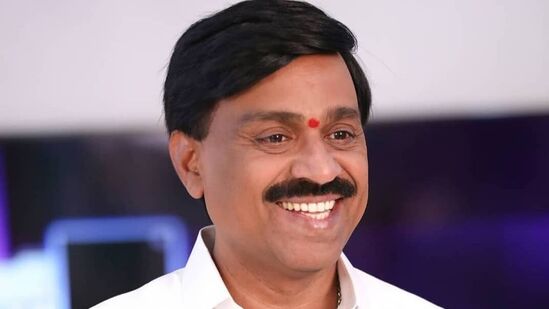ಜನಾರ್ದನ ರೆಡ್ಡಿ ಶಾಸಕ ಸ್ಥಾನ ರದ್ದಾಗಿದ್ದು. ಗಂಗಾವತಿ ಕ್ಷೇತ್ರಕ್ಕೆ ಚುನಾವಣೆ ನಡೆಯಬಹುದು. ಜನಾರ್ದನ ರೆಡ್ಡಿ ಶಾಸಕ ಸ್ಥಾನ ರದ್ದಾಗಿದ್ದು. ಗಂಗಾವತಿ ಕ್ಷೇತ್ರಕ್ಕೆ ಚುನಾವಣೆ ನಡೆಯಬಹುದು.